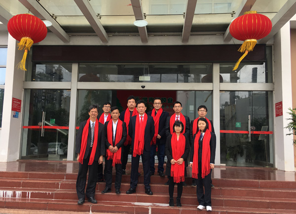千秋偉業(yè)添錦繡 萬(wàn)里鵬程展宏圖 —— 常青樹舞獅獻(xiàn)瑞賀新春，歡天喜地迎開工！
